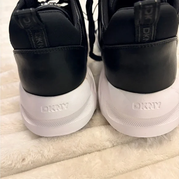 DKNY Women’s Black Sneakers - Picture 7 of 7